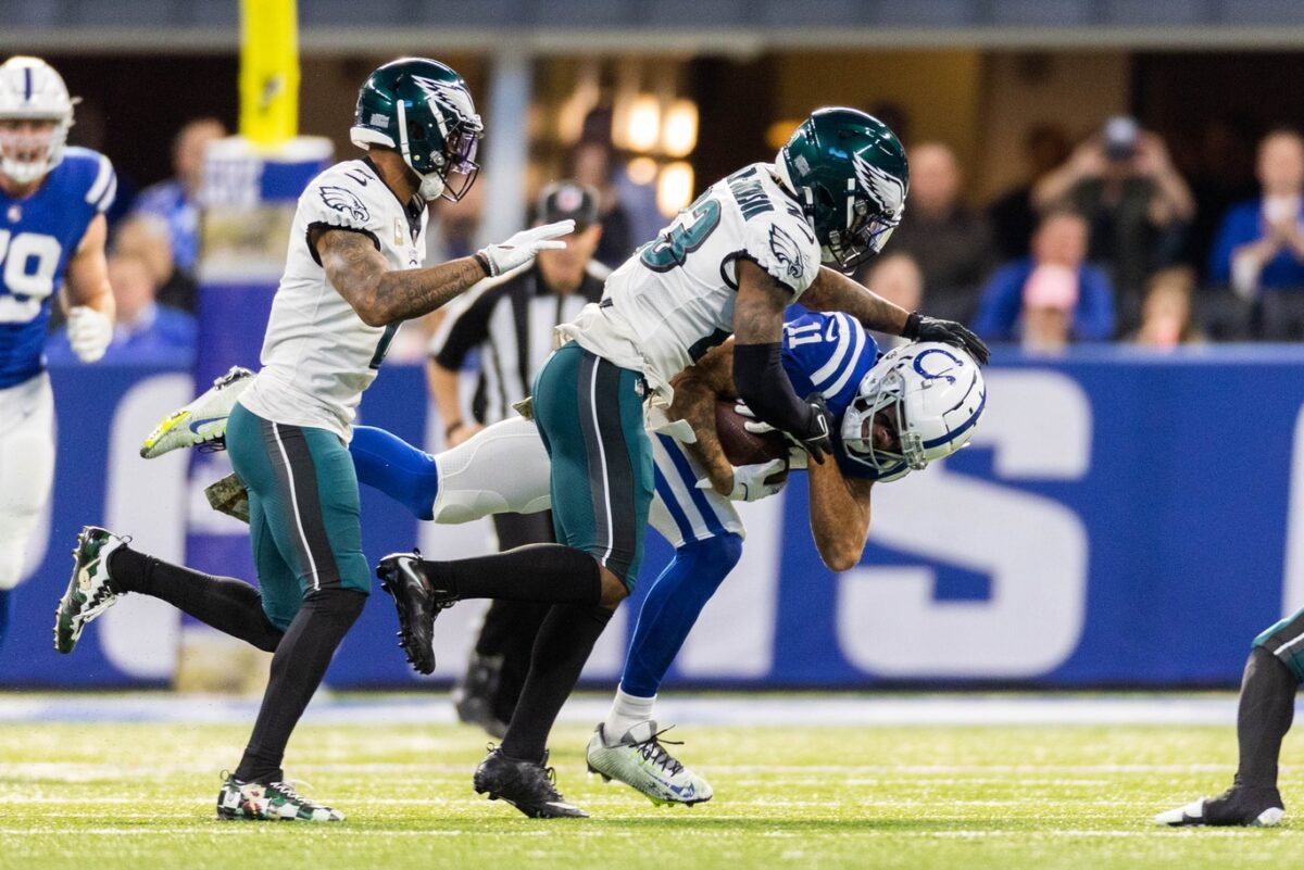 Studs and duds from Eagles 17-16 win over the Colts