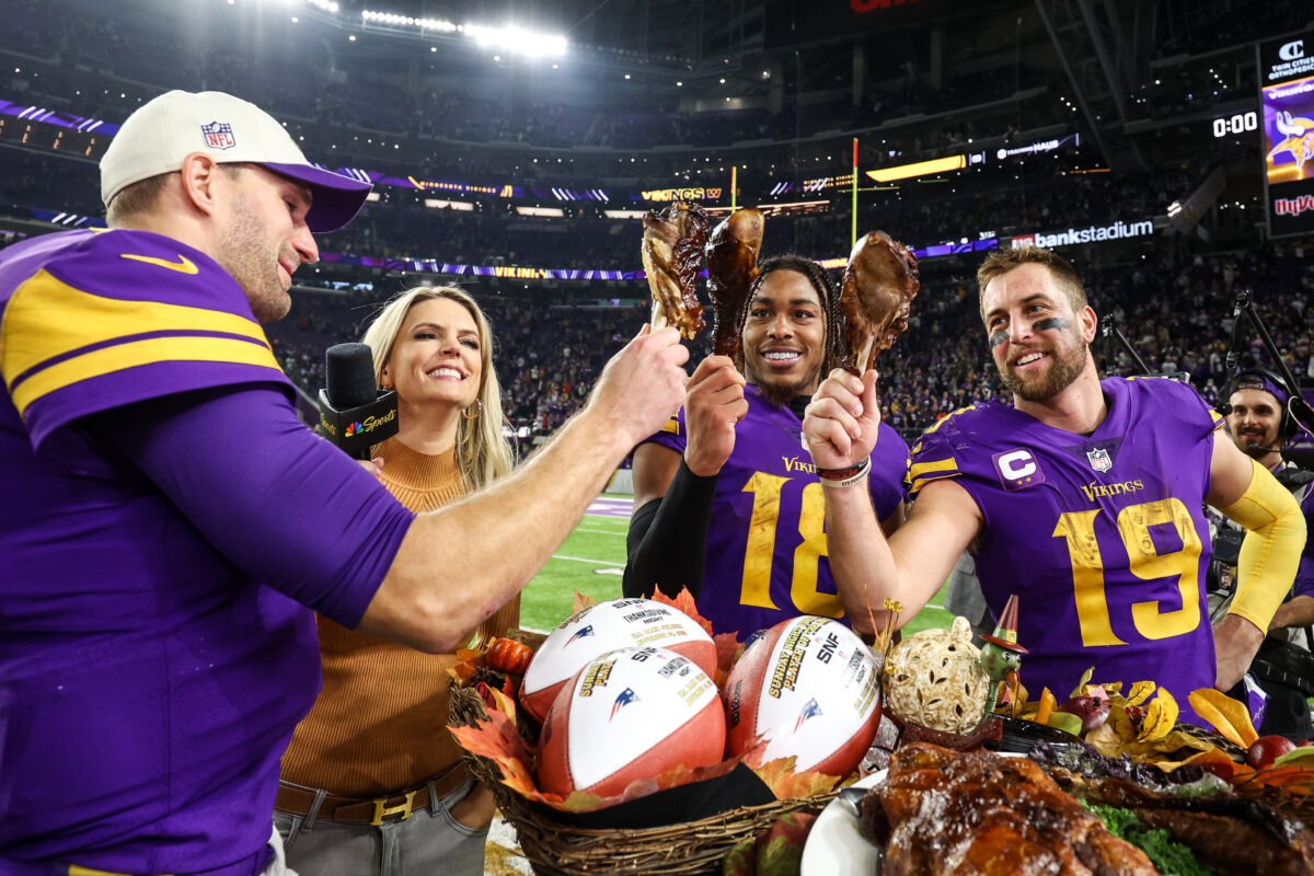 Vikings threw the ball with nearly historic success against Bill Belichick on Thanksgiving