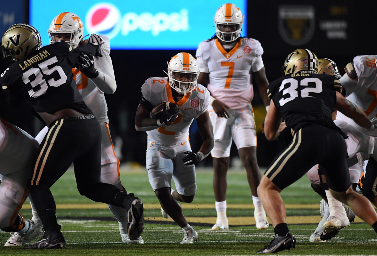 Kevin Connors announces Vols as second team out of College Football Playoff