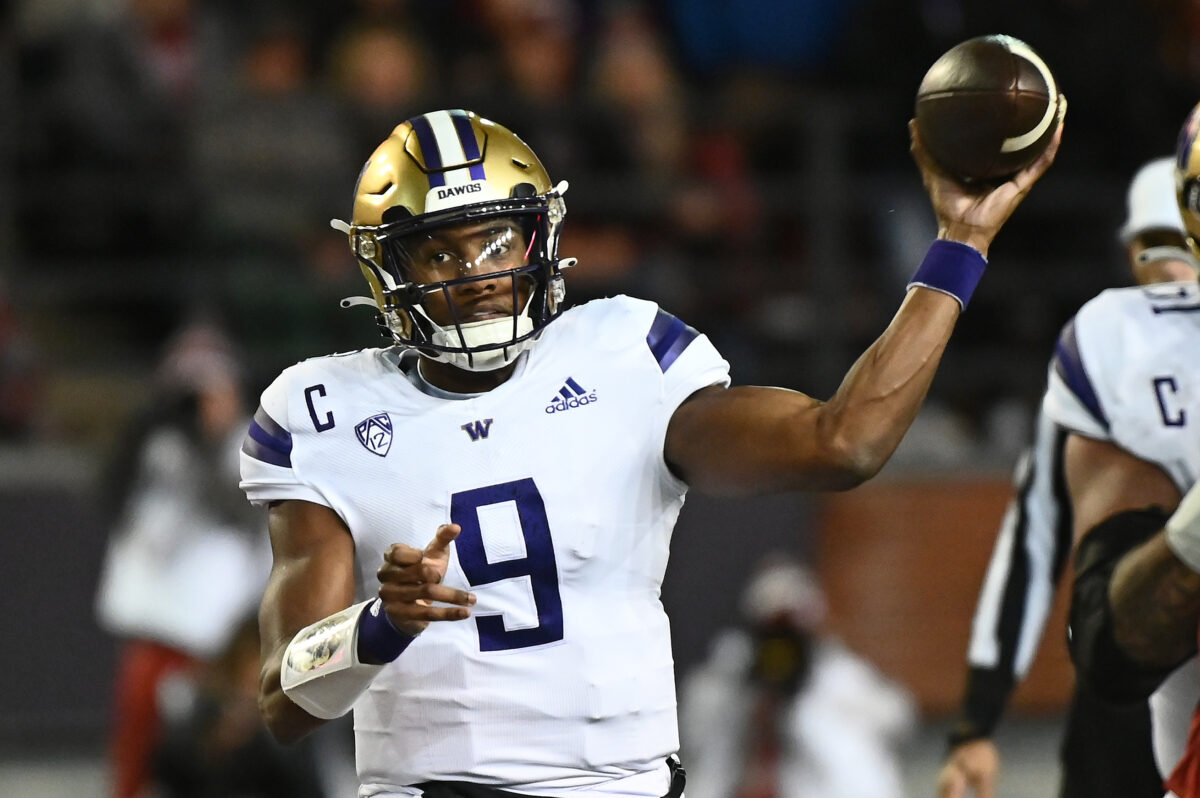 Michael Penix Jr. puts on a show in Apple Cup win