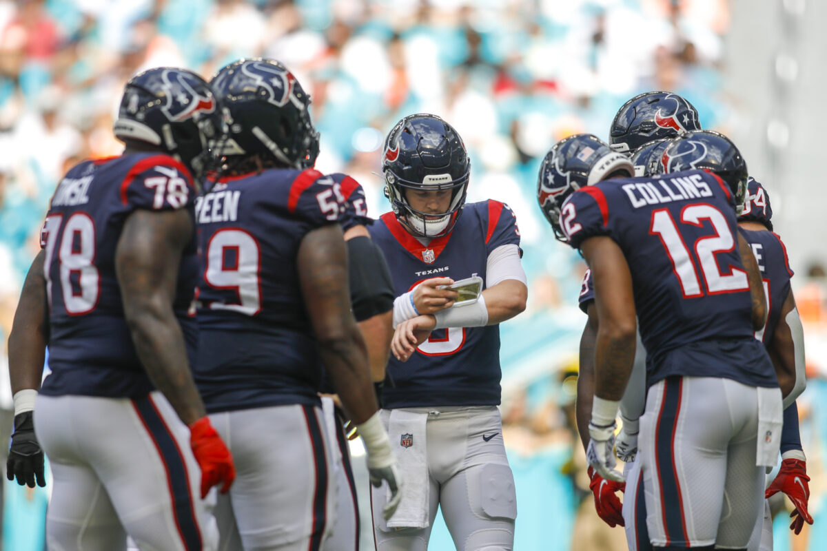 Halftime analysis of Texans’ Week 12 matchup vs. Dolphins