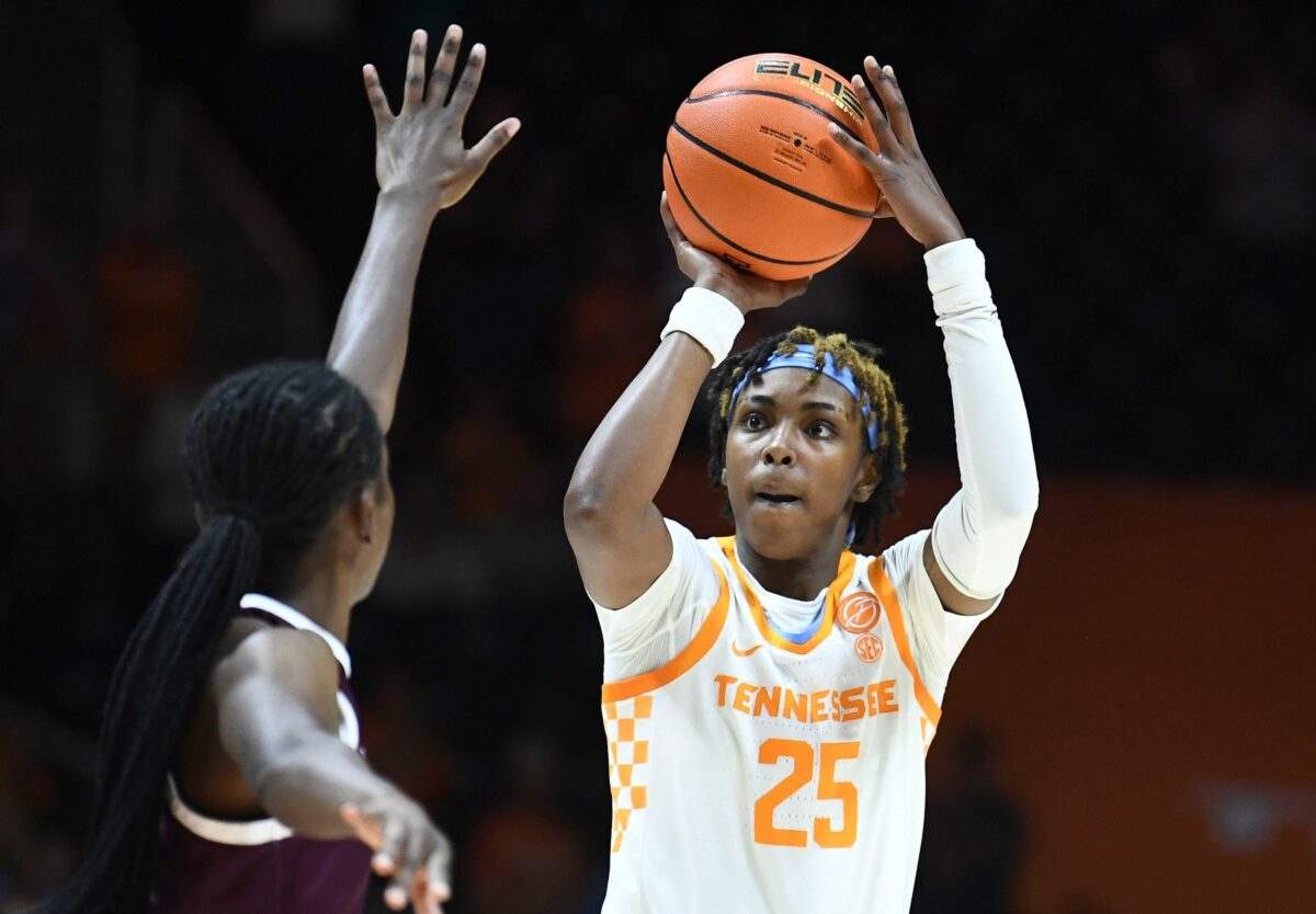 Jordan Horston becomes 48th Lady Vol to amass 1,000 career points