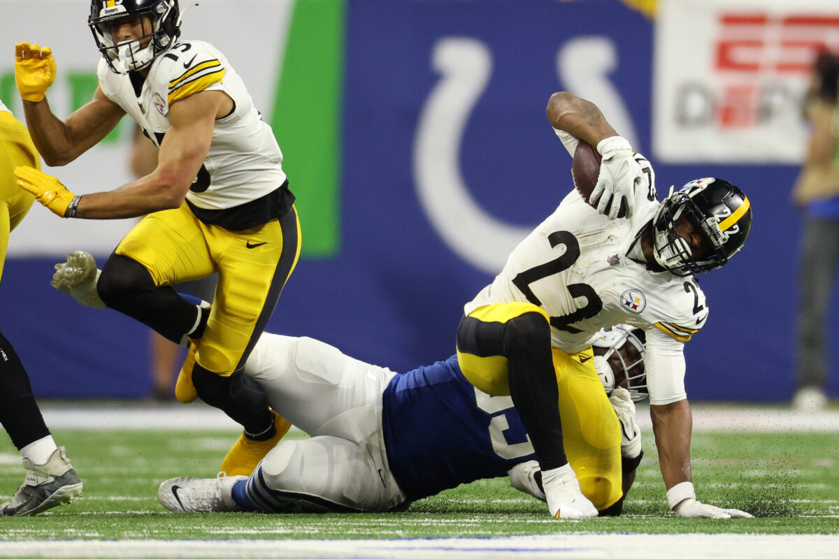 Steelers RB Najee Harris out with abdominal injury