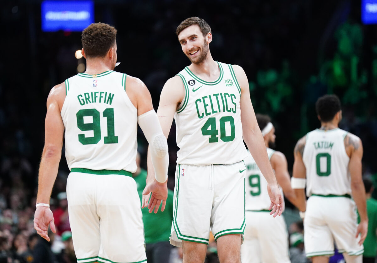 Stromile Swift, the source of Luke Kornet’s post-dunk bird celebration, gives Celtics his stamp of approval