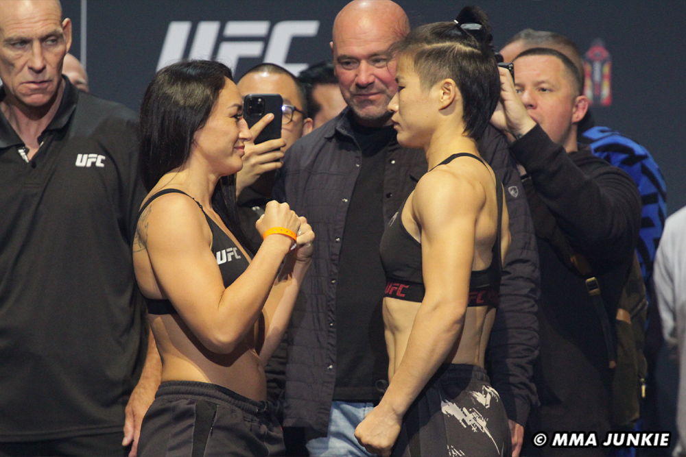 UFC 281 video: Carla Esparza, Zhang Weili face off one last time before strawweight title bout
