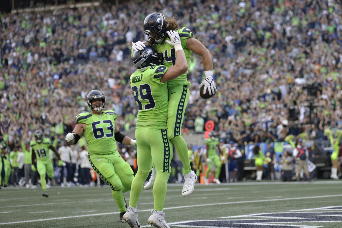 Seahawks have 3 of NFL’s top 25 tight ends by PFF grades