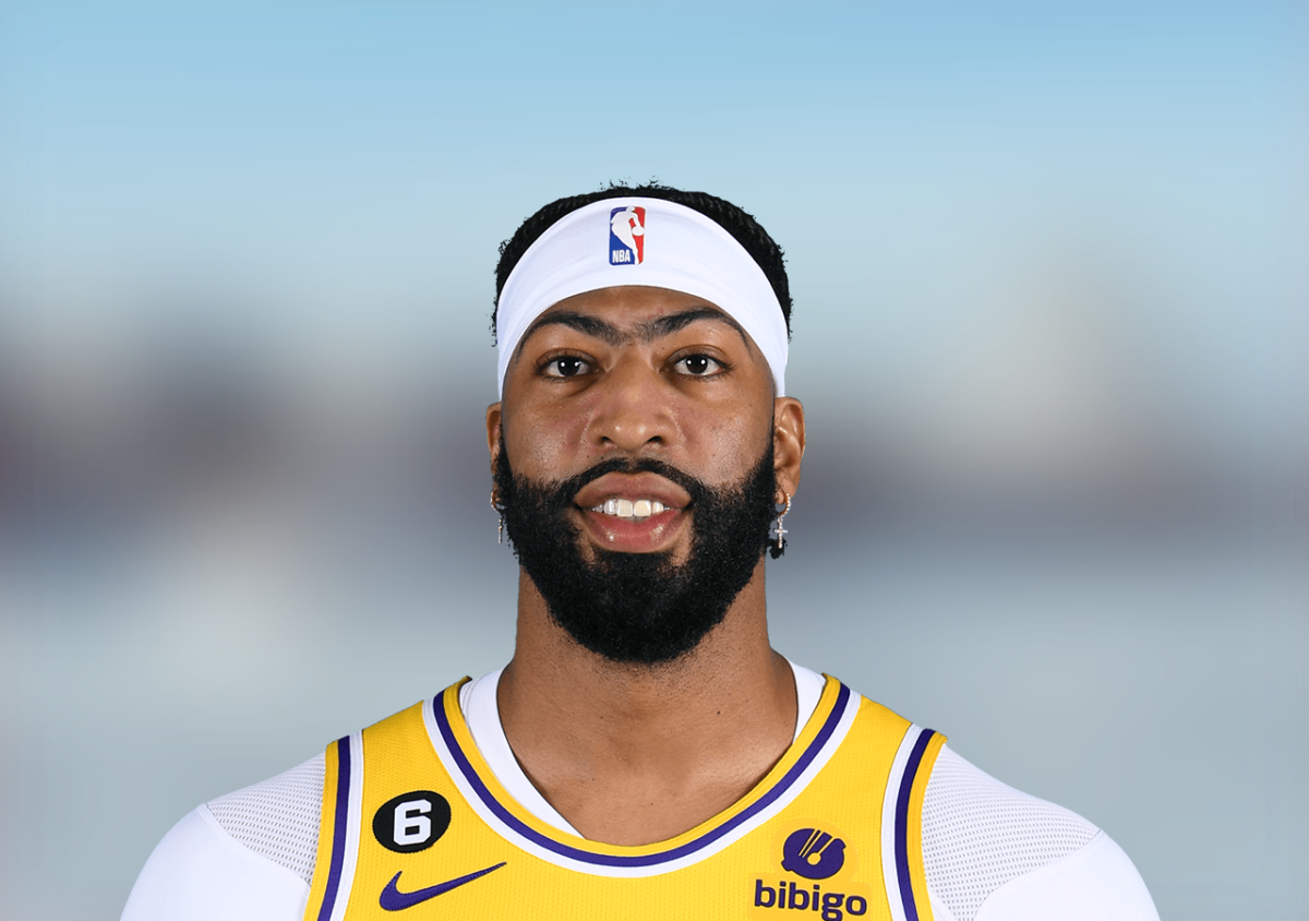 Lakers not considering Anthony Davis trade
