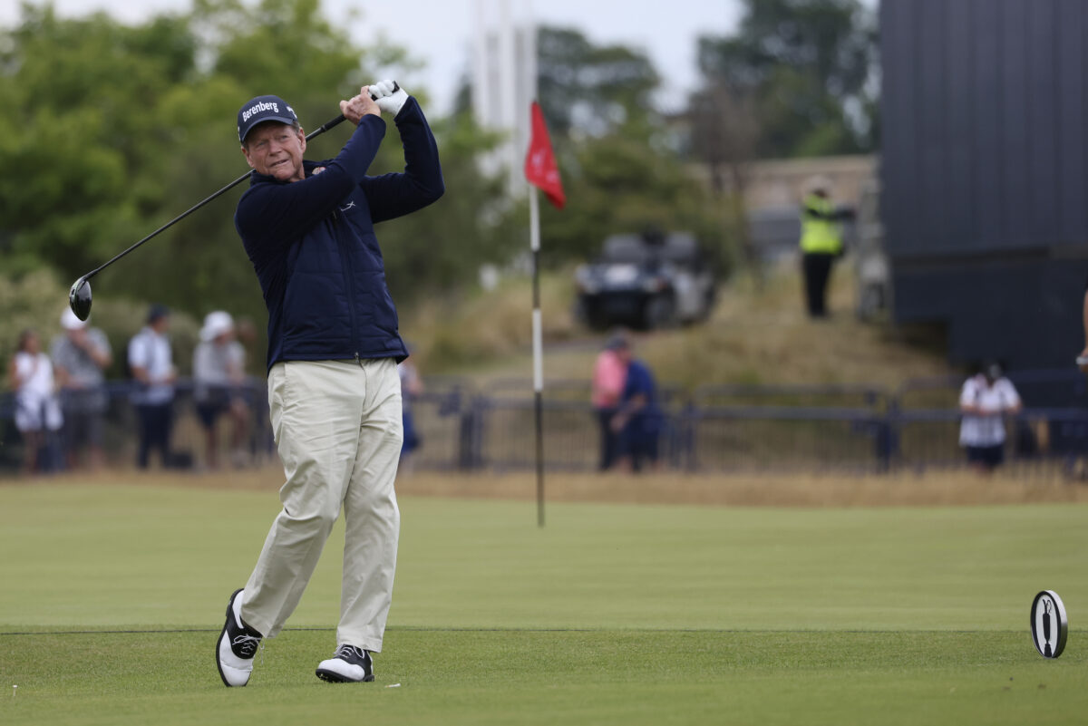 Tom Watson undergoes left shoulder replacement surgery after go-kart accident