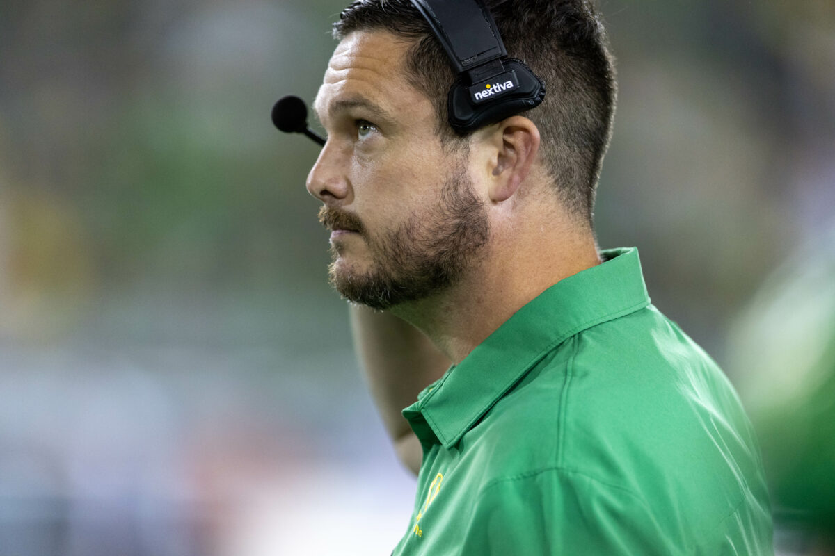 WATCH: Dan Lanning puts a perfect cap on eventful Ducks’ signing day