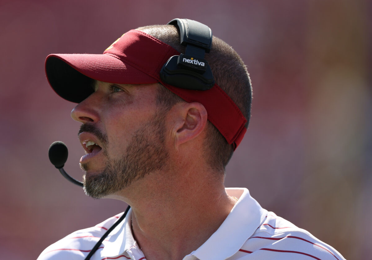 Alex Grinch gets roasted by fans and analysts after USC allows 47 to Utah — the heat is on for 2023