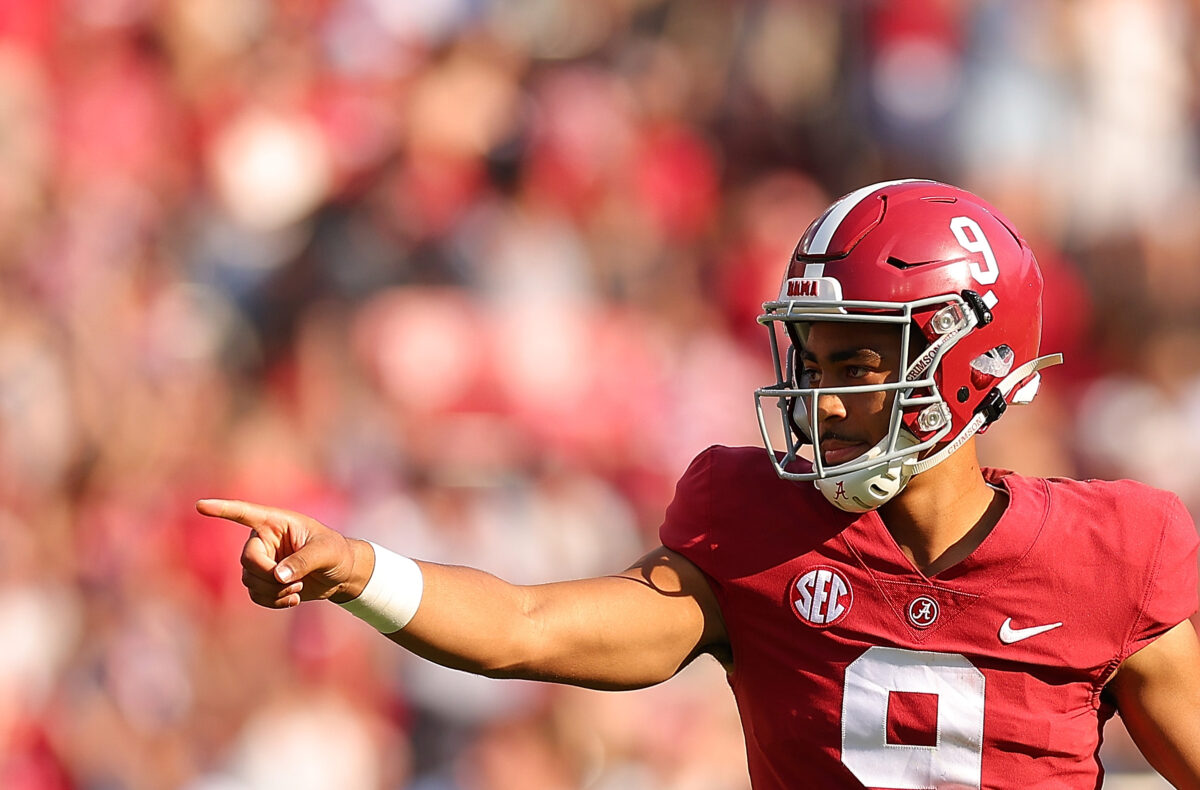 Former Tide LB believes Bryce Young should return for his senior season