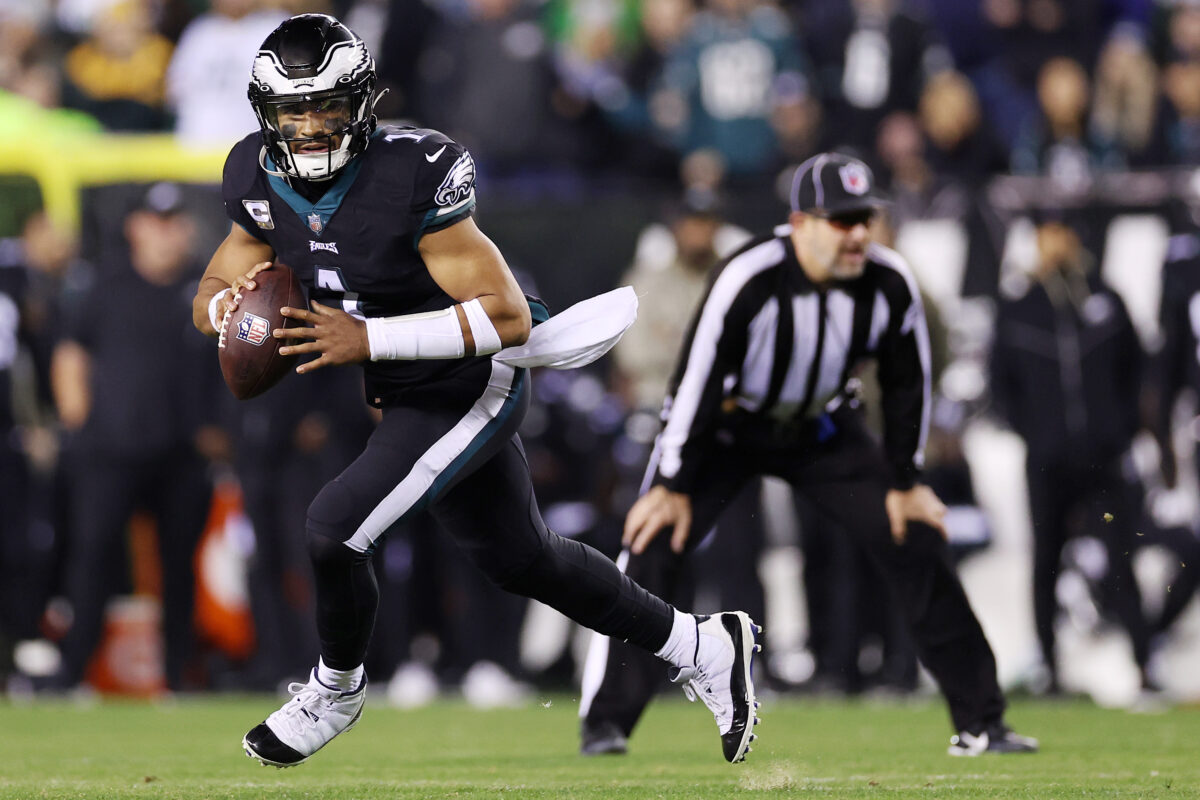 3 causes for concern as the Eagles and Titans meet in Week 13