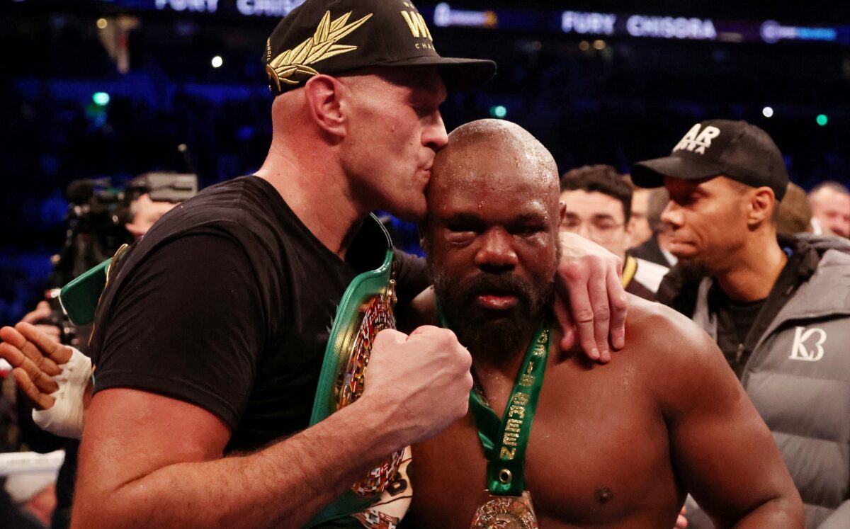 Photos: Tyson Fury knocks out overmatched Derek Chisora in 10 rounds