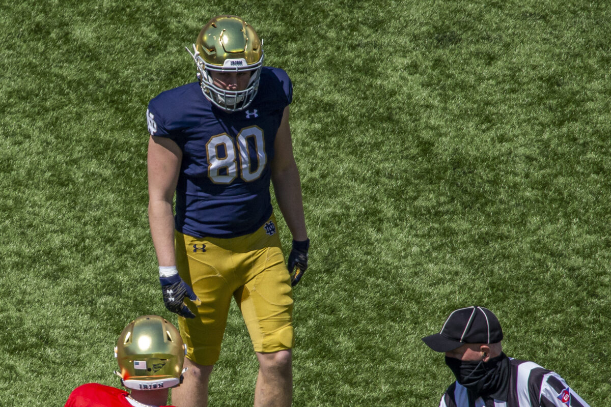 Notre Dame loses tight end to transfer portal