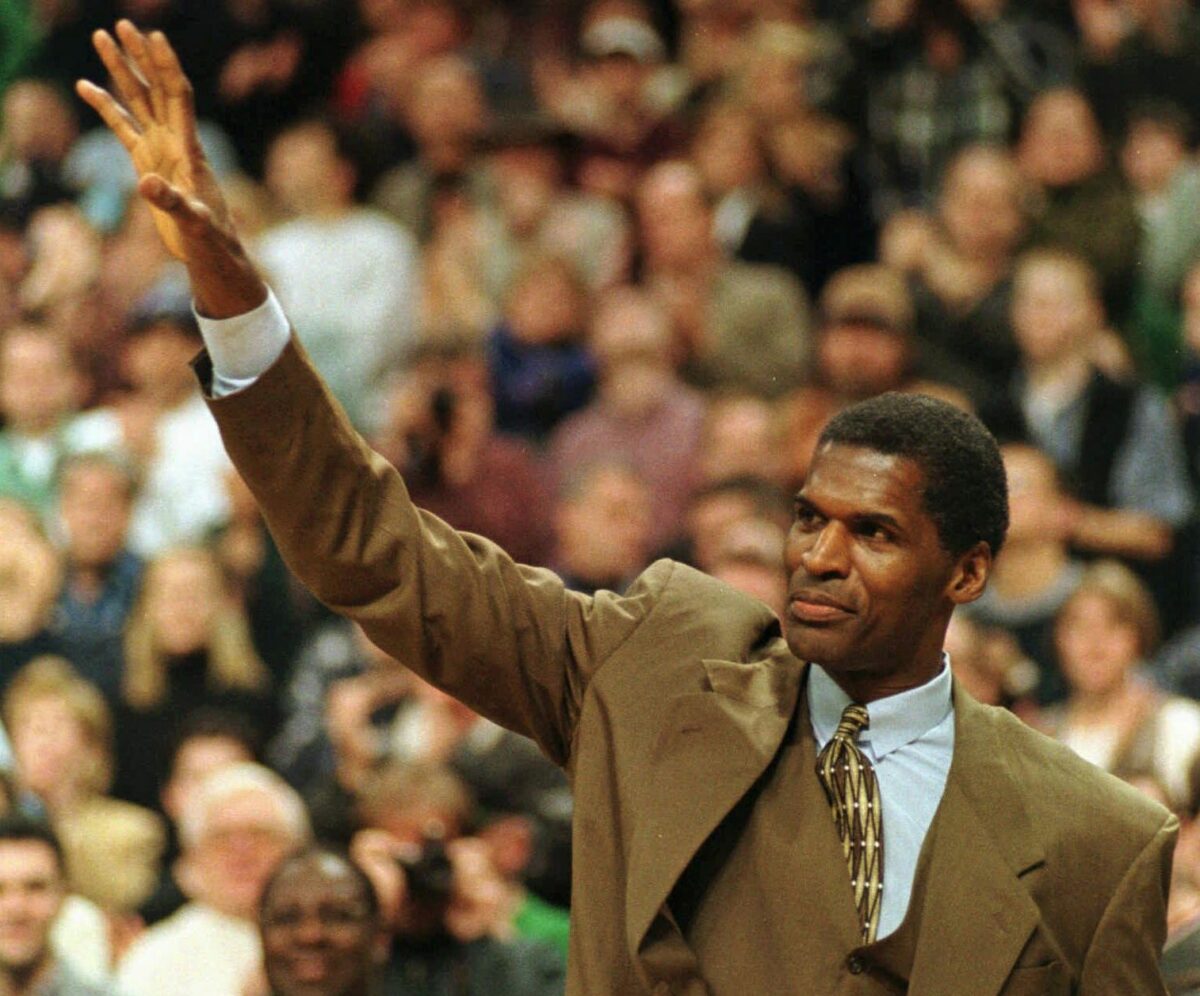 Celtics Hall of Fame center Robert Parish wore No. 00…because of how bad he was