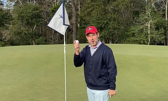 Golf industry veteran makes first ace at a par 4 — and gets slapped by Bill Murray