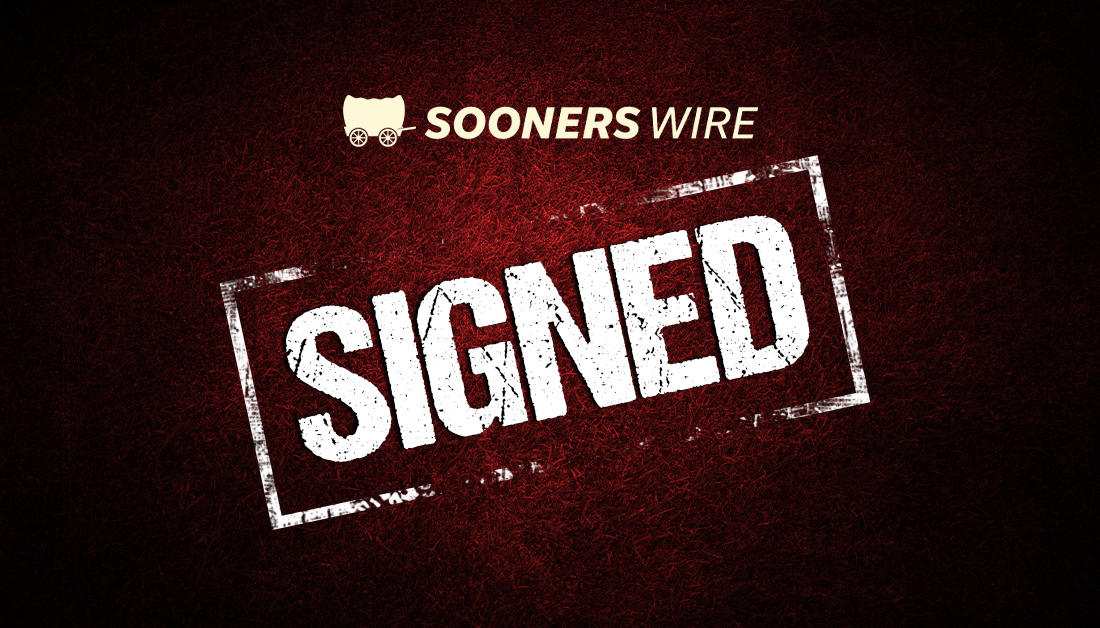 4-star wide receiver Keyon Brown signs with the Oklahoma Sooners