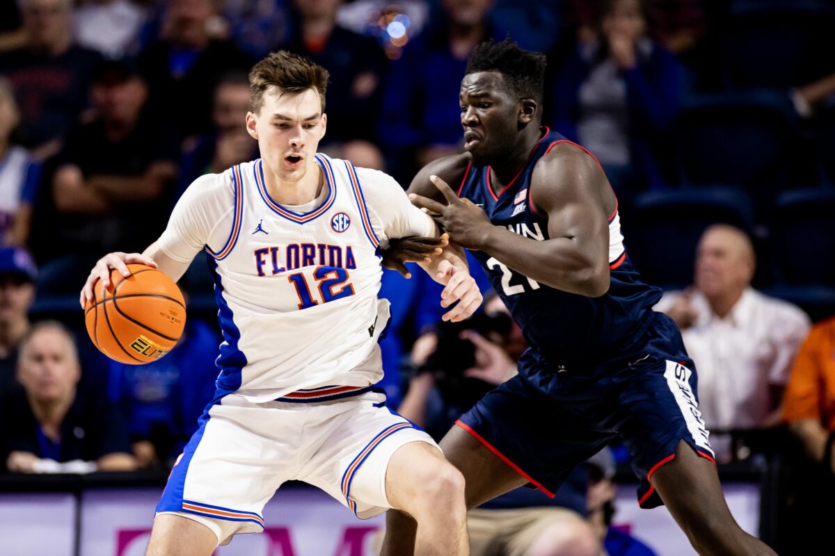 Florida still unranked in USA TODAY Sports Coaches Poll after 20-point loss to UConn