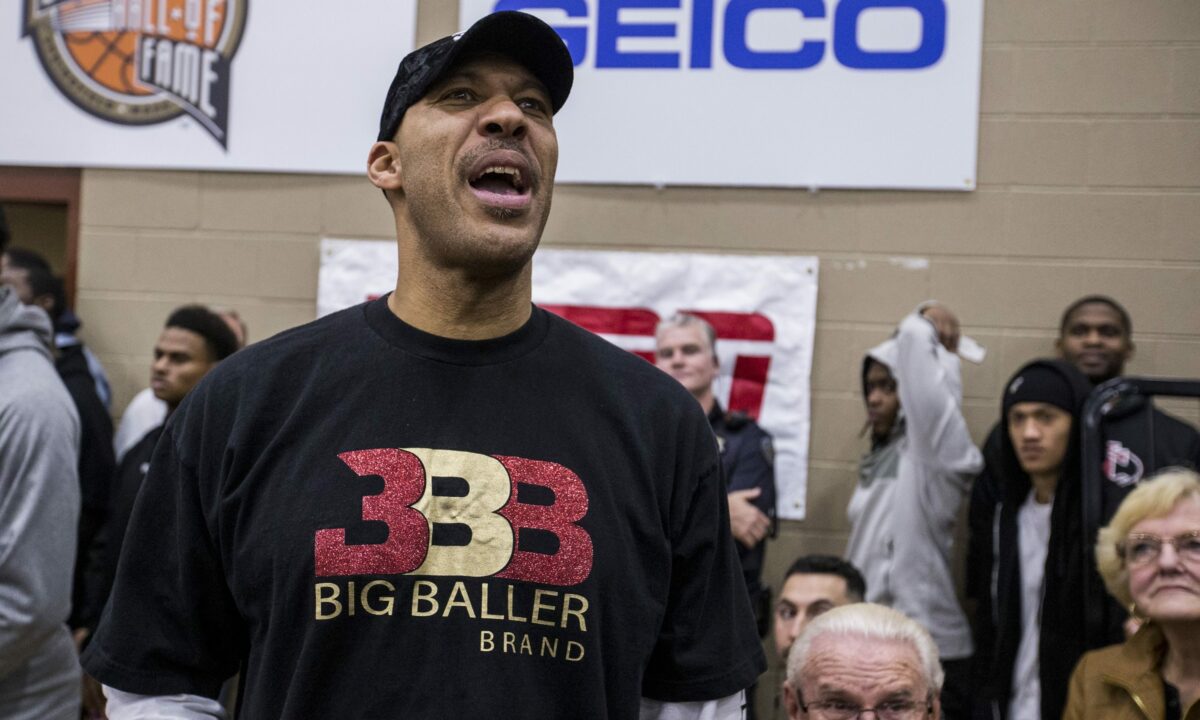 LaVar Ball says son LaMelo will never play for the Lakers
