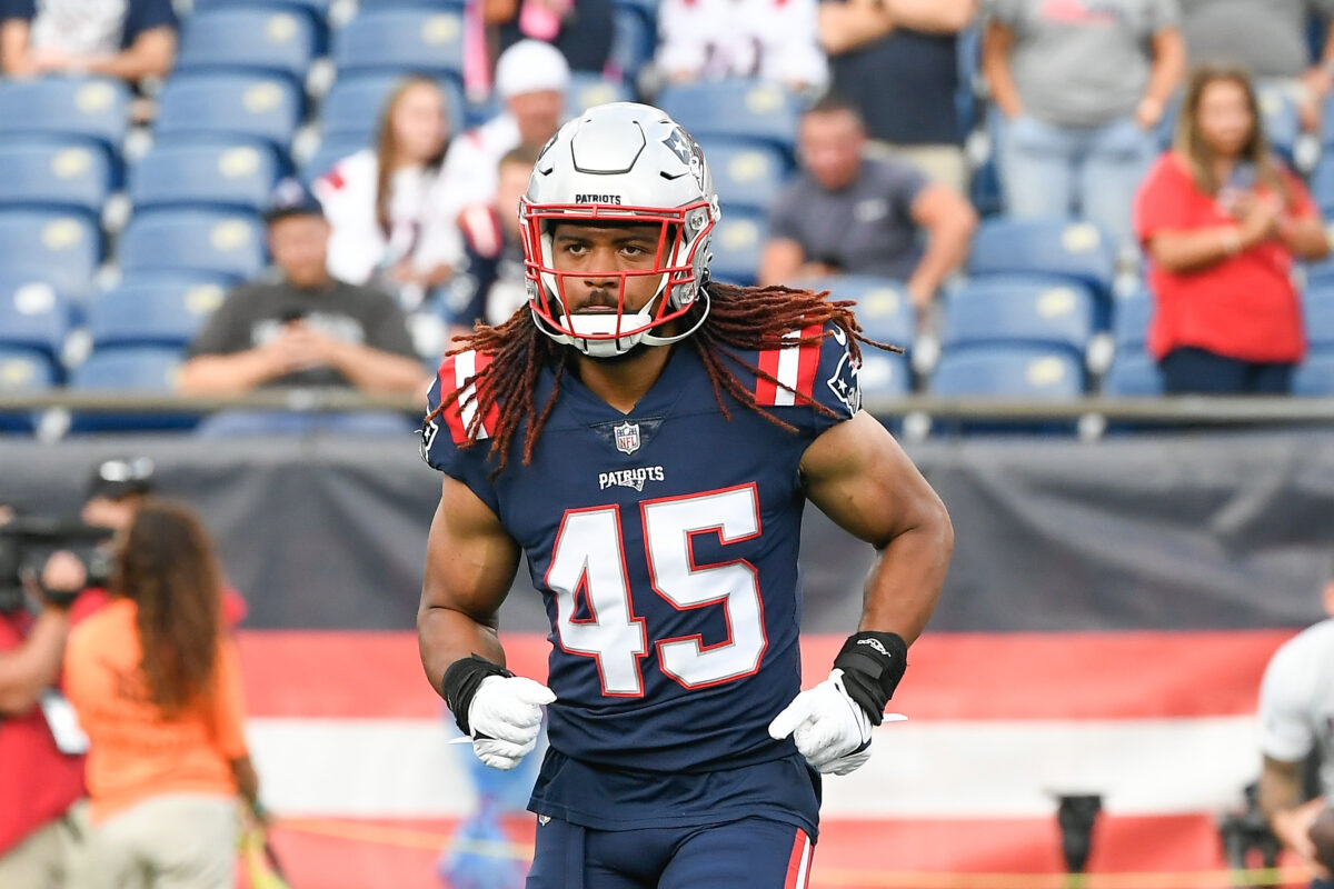 Colts sign LB Cameron McGrone off Patriots practice squad