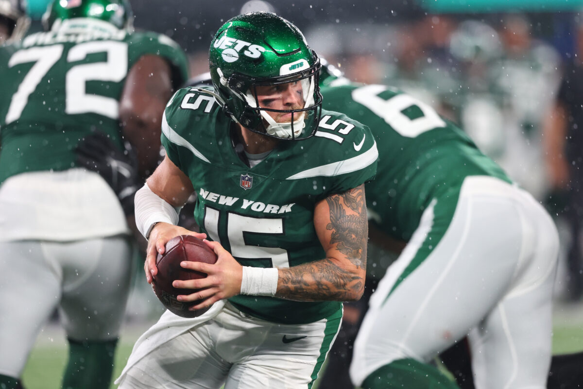 Jets elevate Chris Streveler, Will Parks from practice squad for Week 16