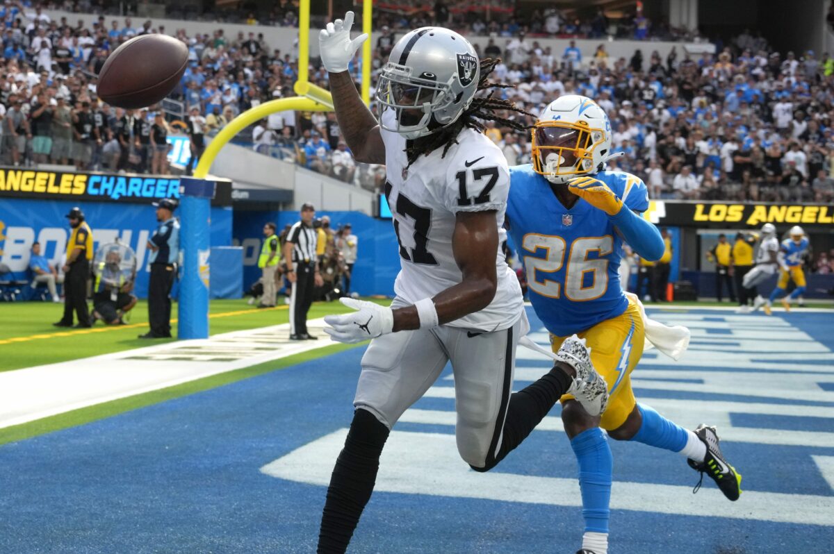 Los Angeles Chargers at Las Vegas Raiders odds, picks and predictions