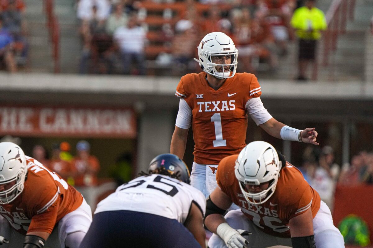 Should Notre Dame pursue Texas quarterback in portal?