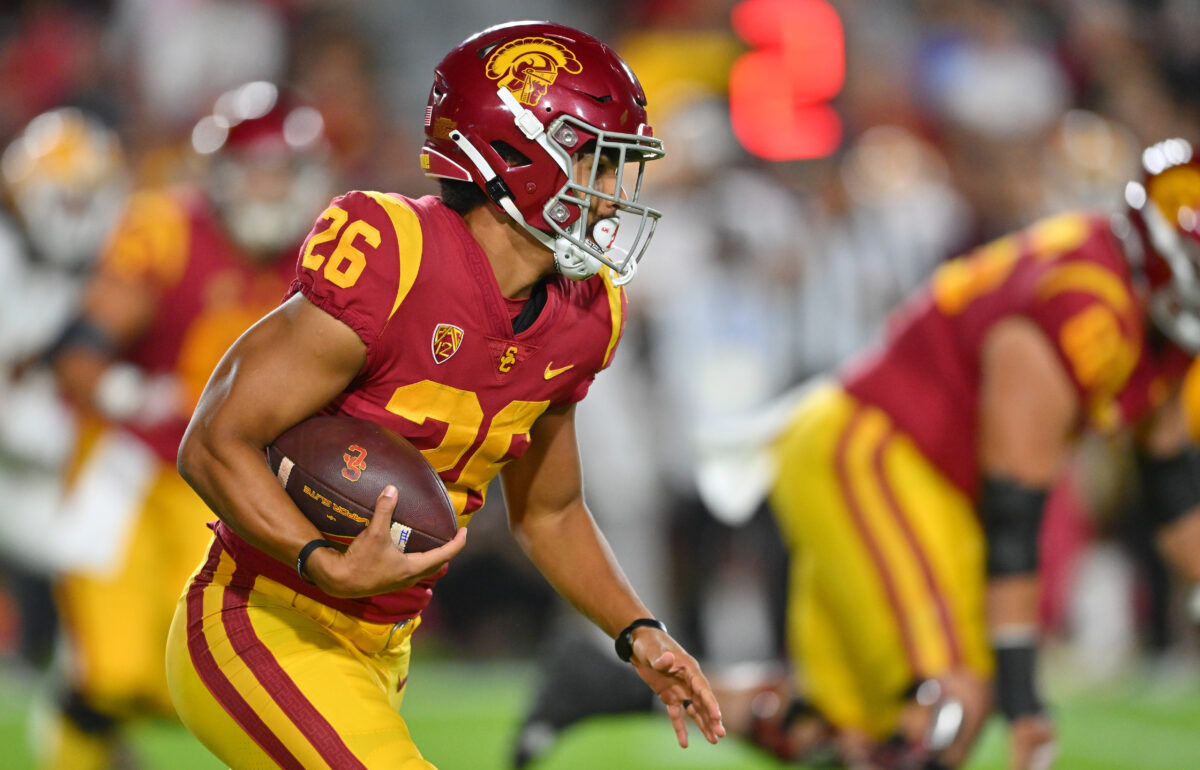Travis Dye opens up on his season-ending injury, his year at USC, and more