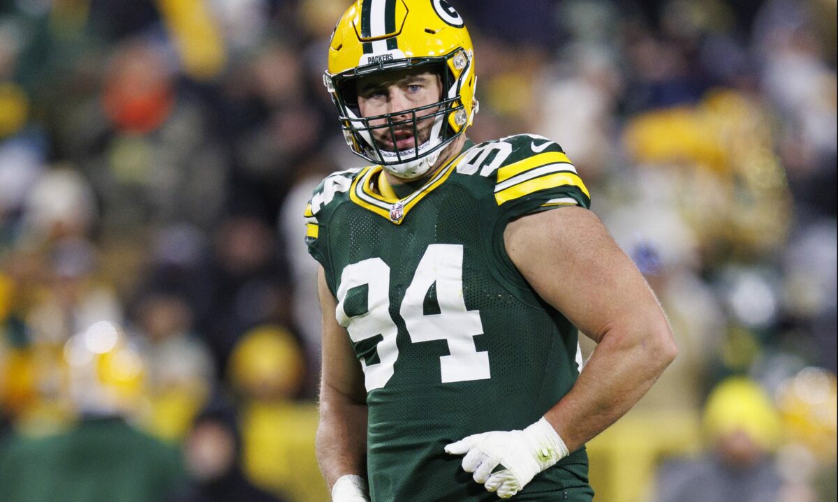 Packers place DL Dean Lowry (calf) on injured reserve