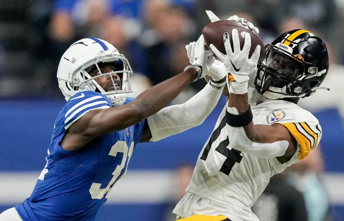 Steelers WR George Pickens top rookie at contested catches