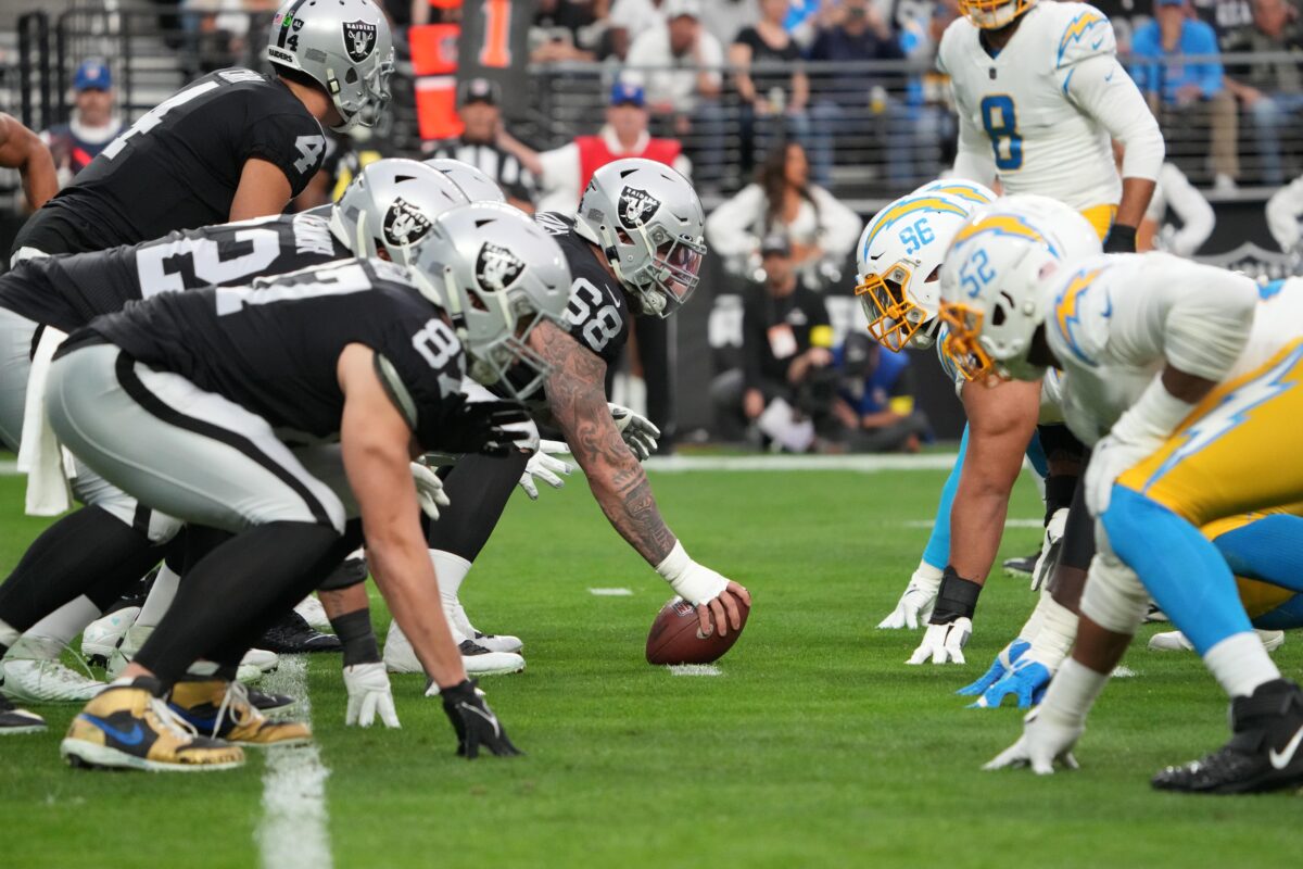 Raiders offensive line had statement game Sunday vs Chargers