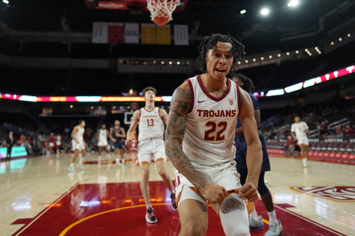 Trojans defeat Cal State Fullerton on the hardwood, move to 7-3 this season