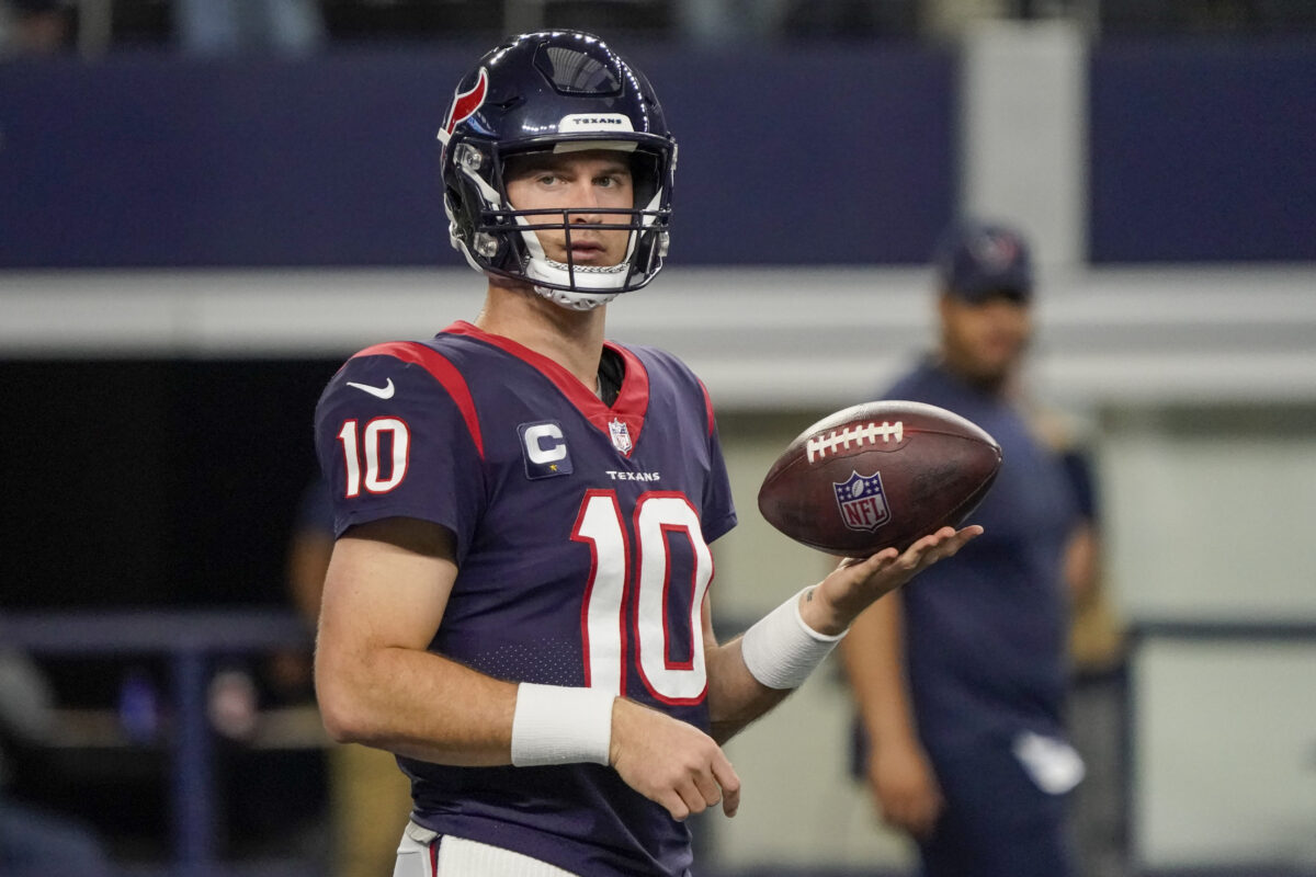 Two quarterback solution did not affect the Texans’ receivers against the Cowboys