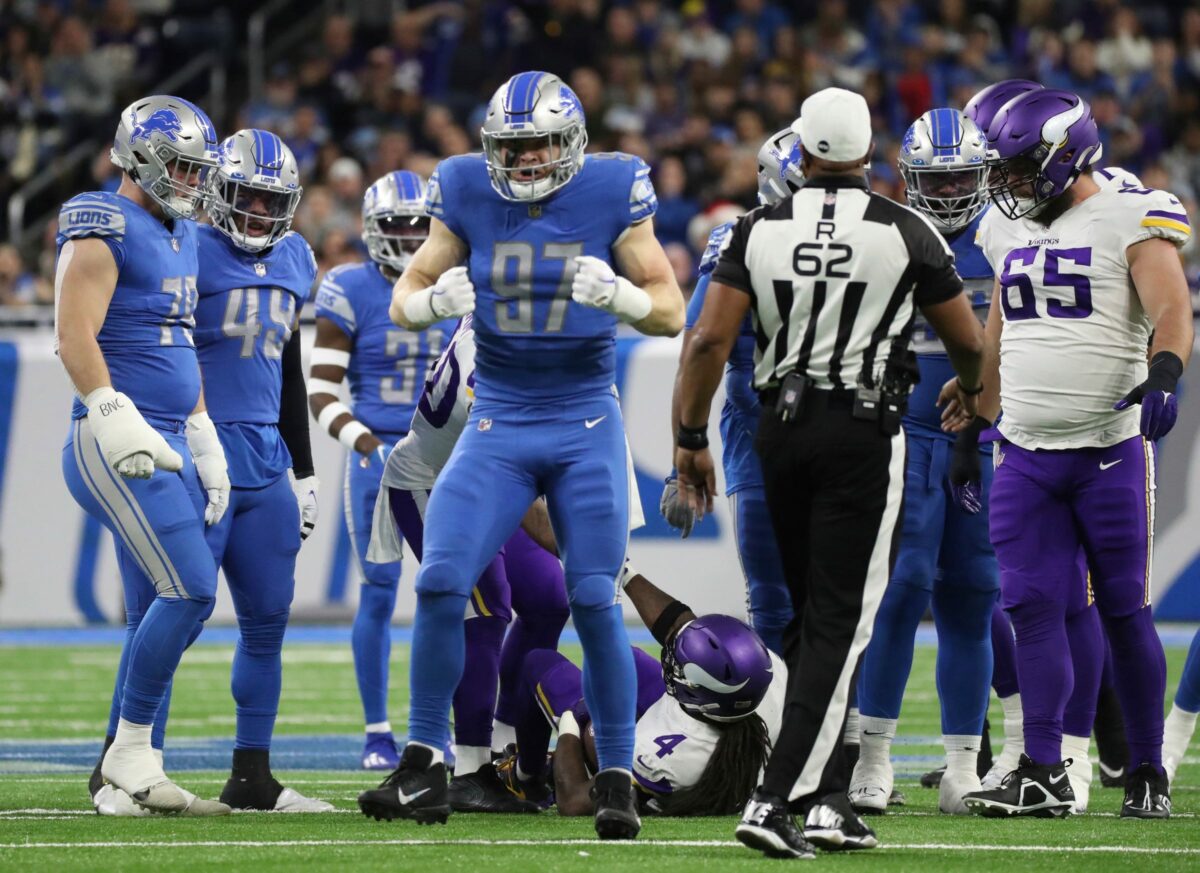 Studs and Duds from the Lions Week 14 victory over the Vikings