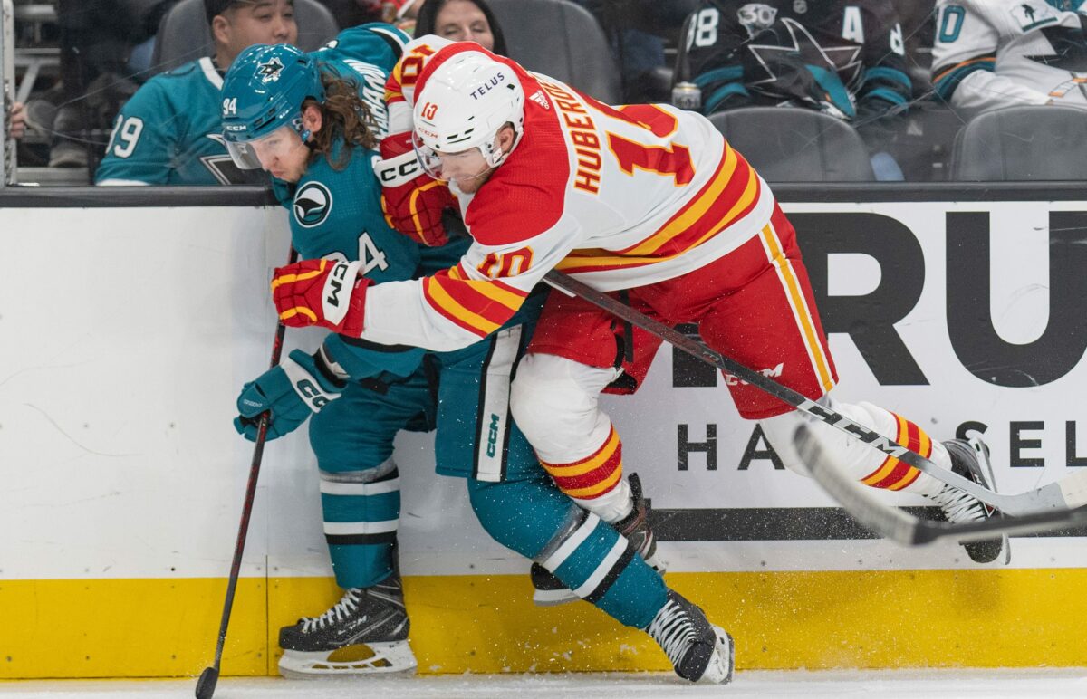 Calgary Flames at San Jose Sharks odds, picks and predictions