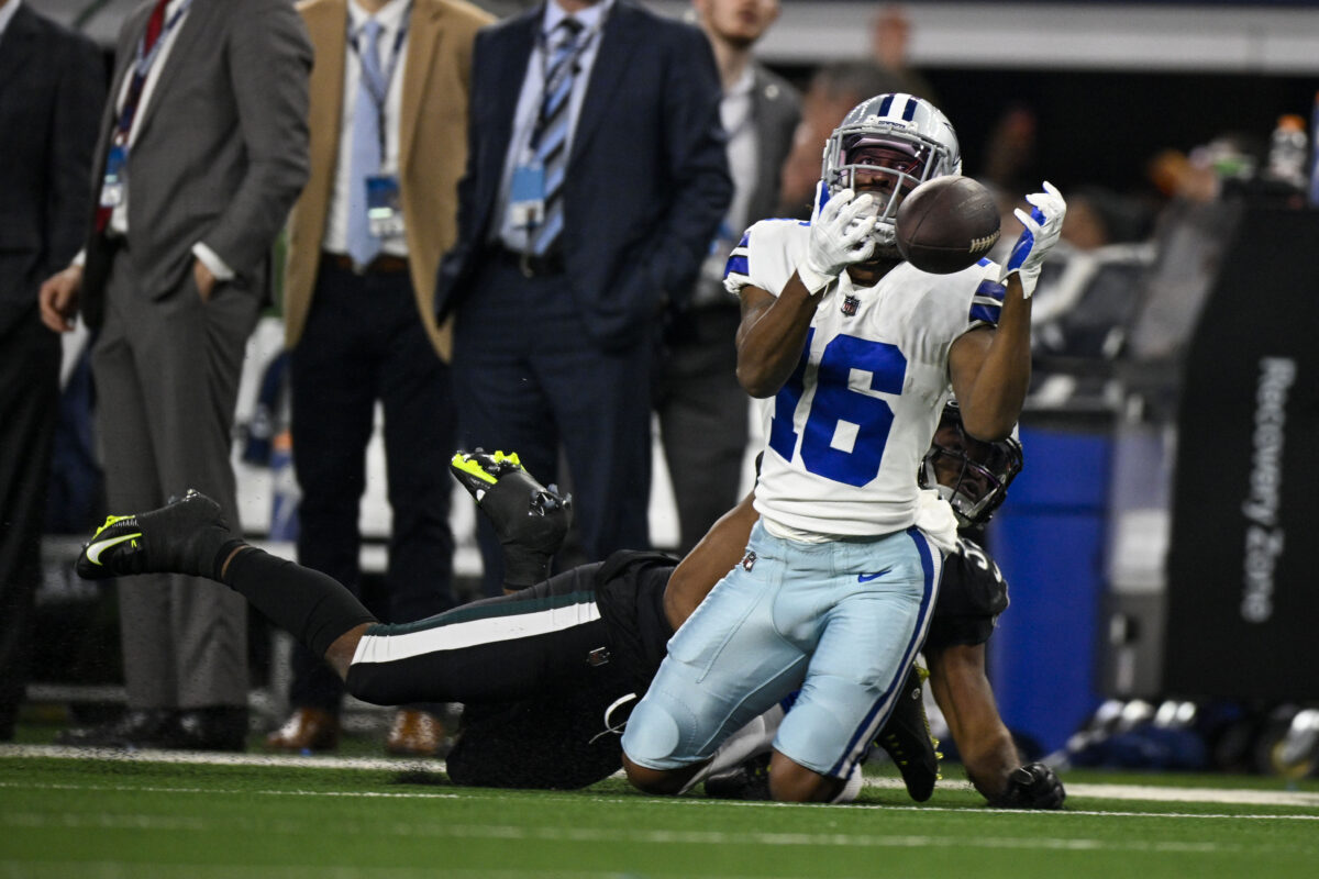 Cowboys rally twice before holding off Eagles in classic rivalry win, 40-34