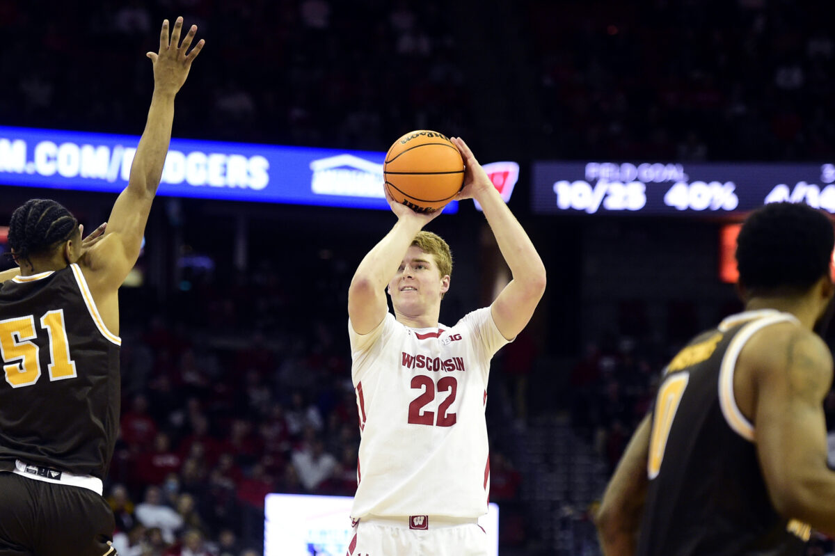 PHOTOS: Wisconsin wins fifth straight in 76-66 victory over Western Michigan