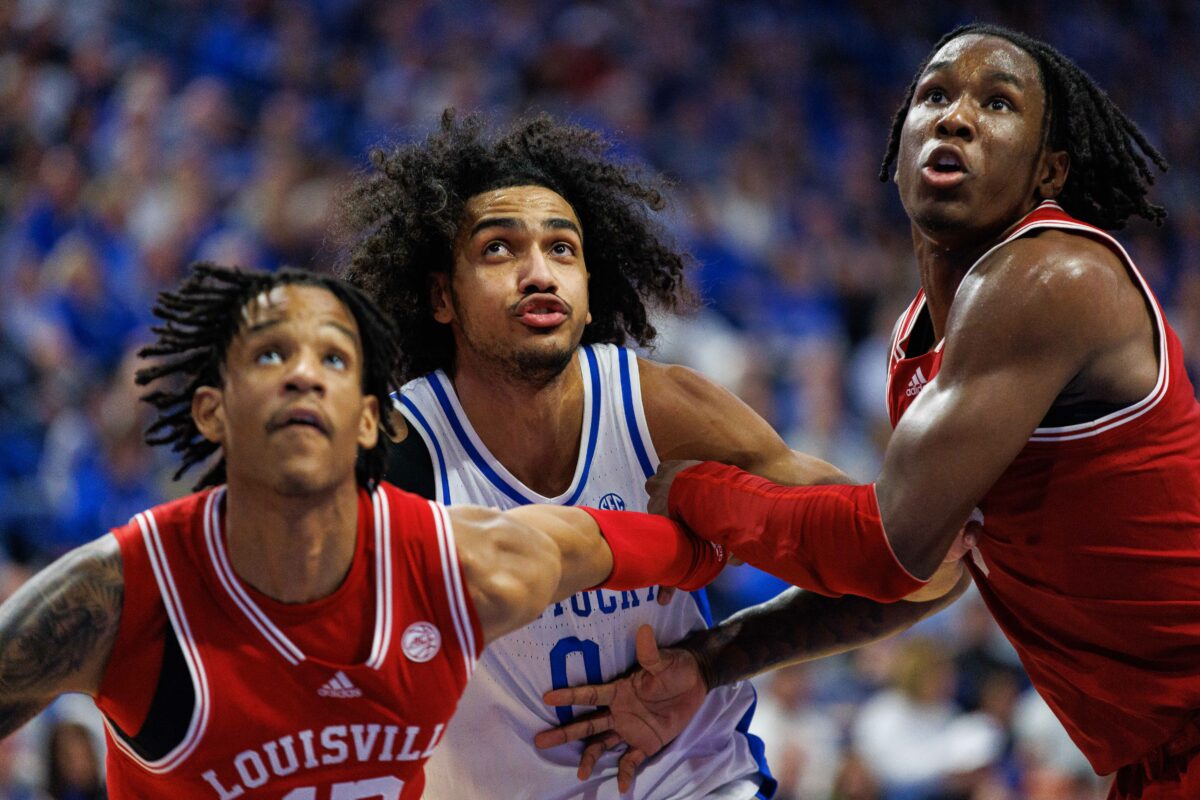 Louisville scored a late bucket for a backdoor cover in its 23-point loss to Kentucky on Saturday