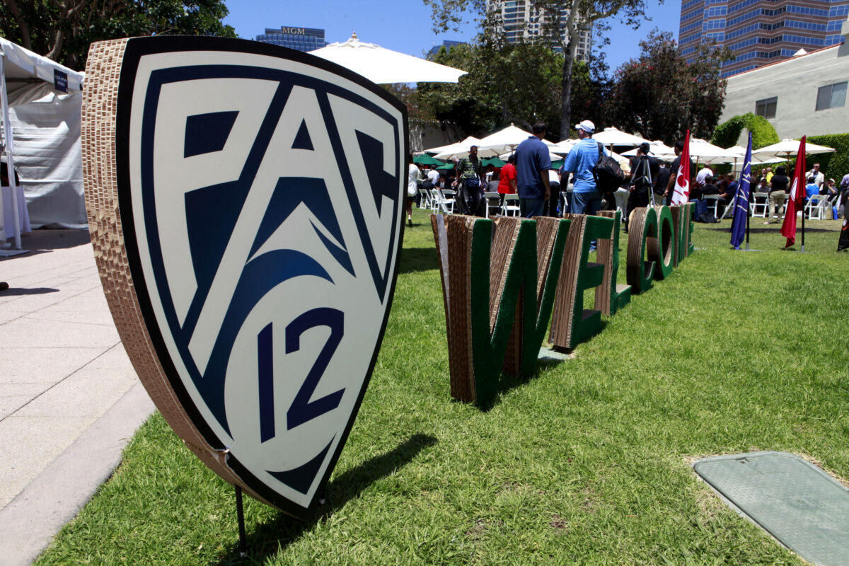 Pac-12 Switch Tracker: taking notes on specific transfers from one Pac-12 school to another