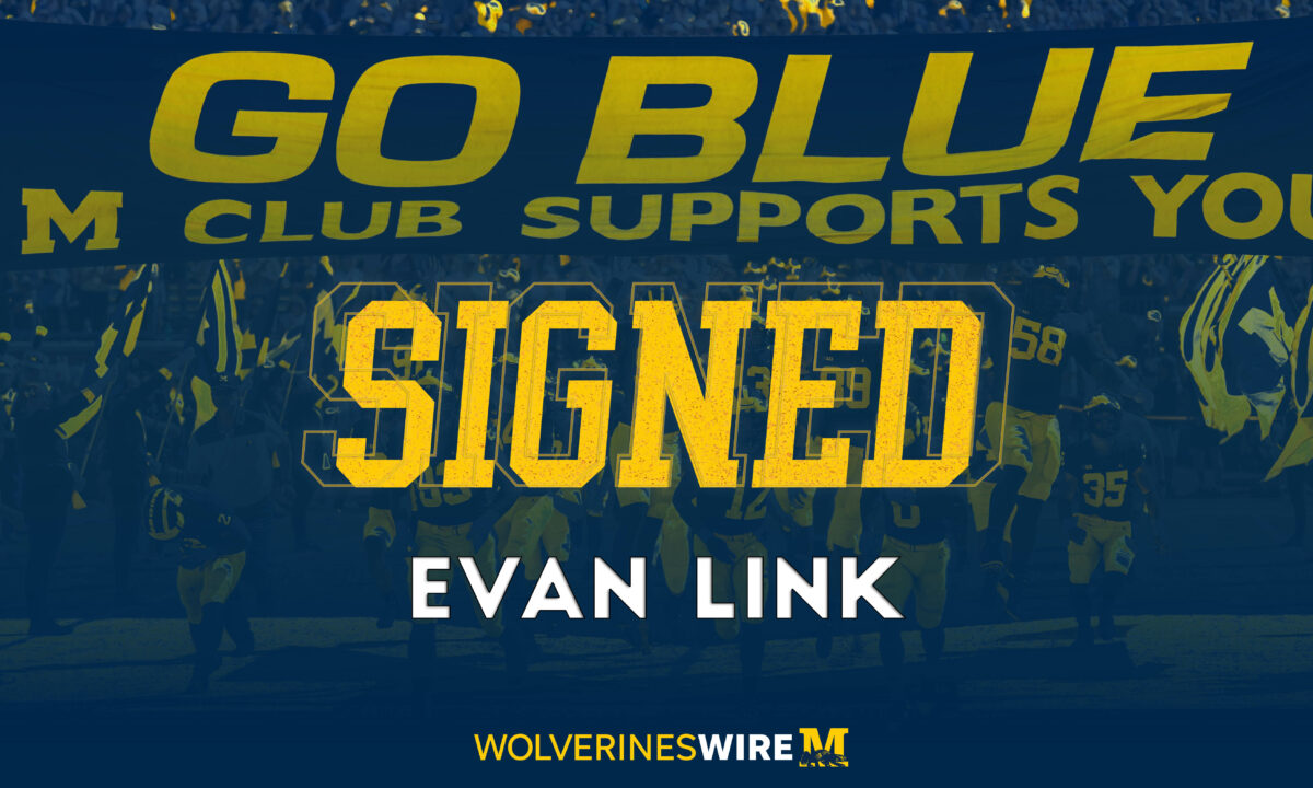 Early Signing Day: Evan Link signs with Michigan football