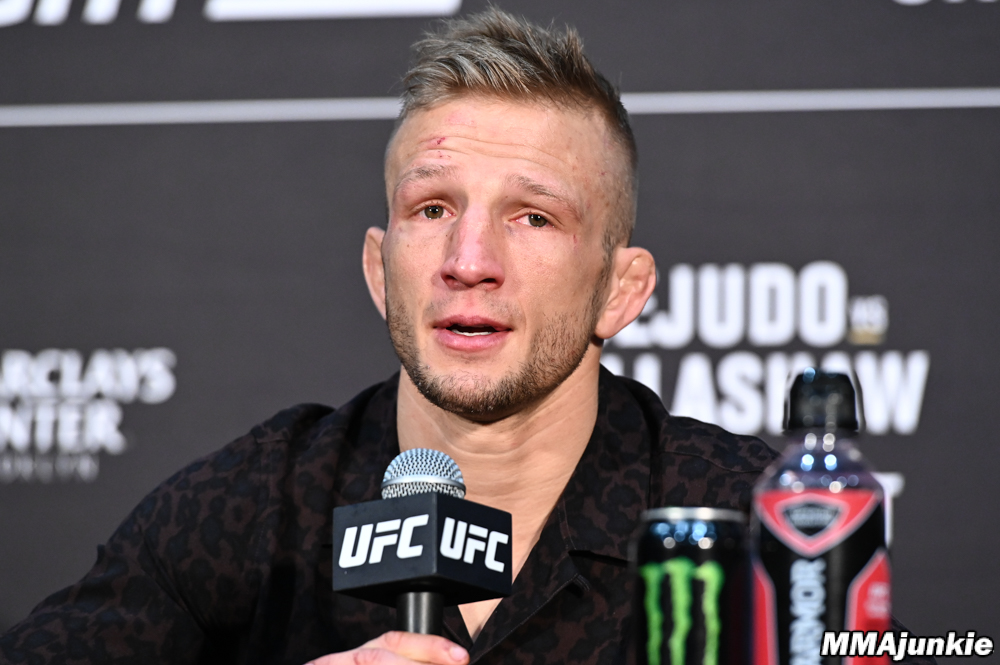 ‘Can’t compete like a real man’: Cody Garbrandt, UFC fighters react to T.J. Dillashaw’s retirement