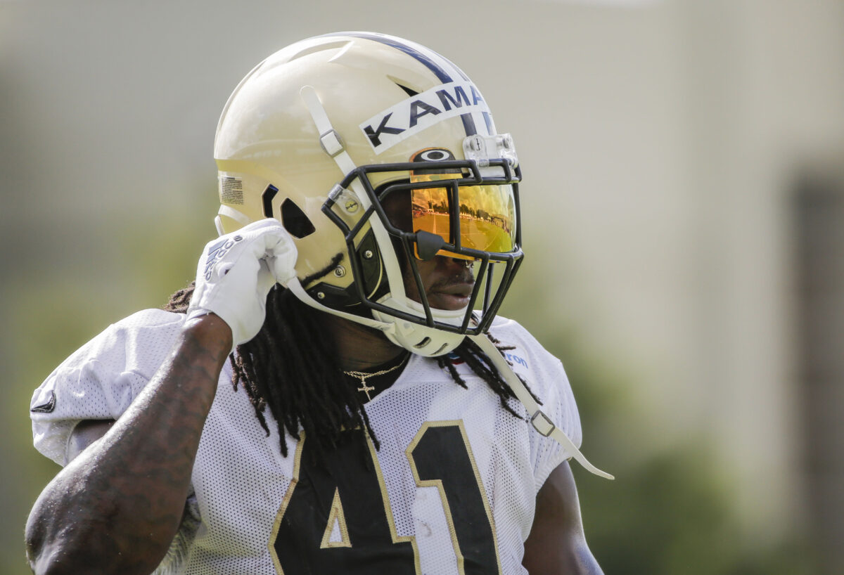 Alvin Kamara misses Wednesday practice session, still expected to play vs. Eagles