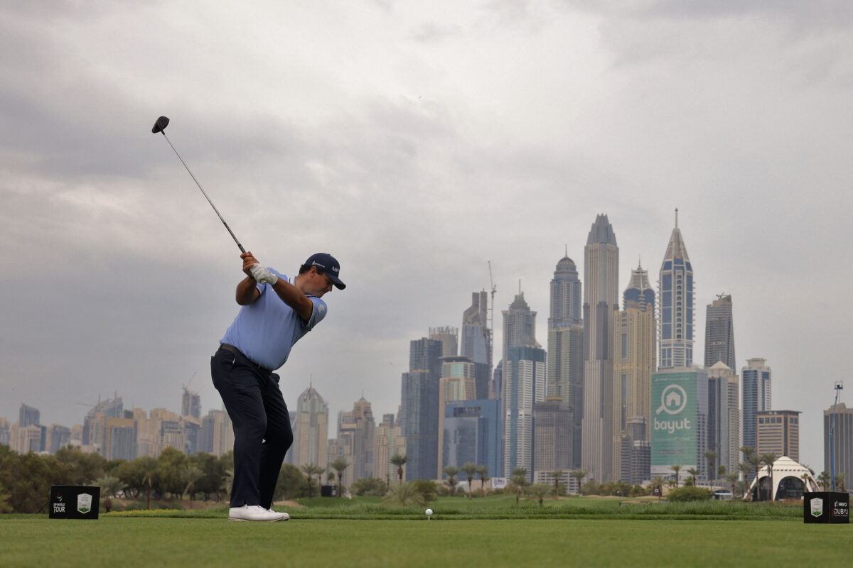 Patrick Reed contending early in Dubai after rain-delayed start and Rory McIlroy tee incident