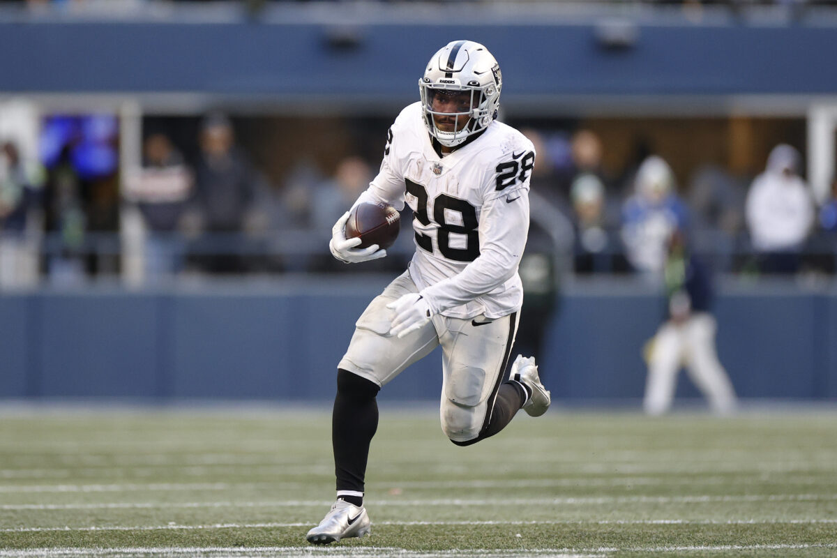 Could low running back franchise tag number lead Raiders to tagging Josh Jacobs?