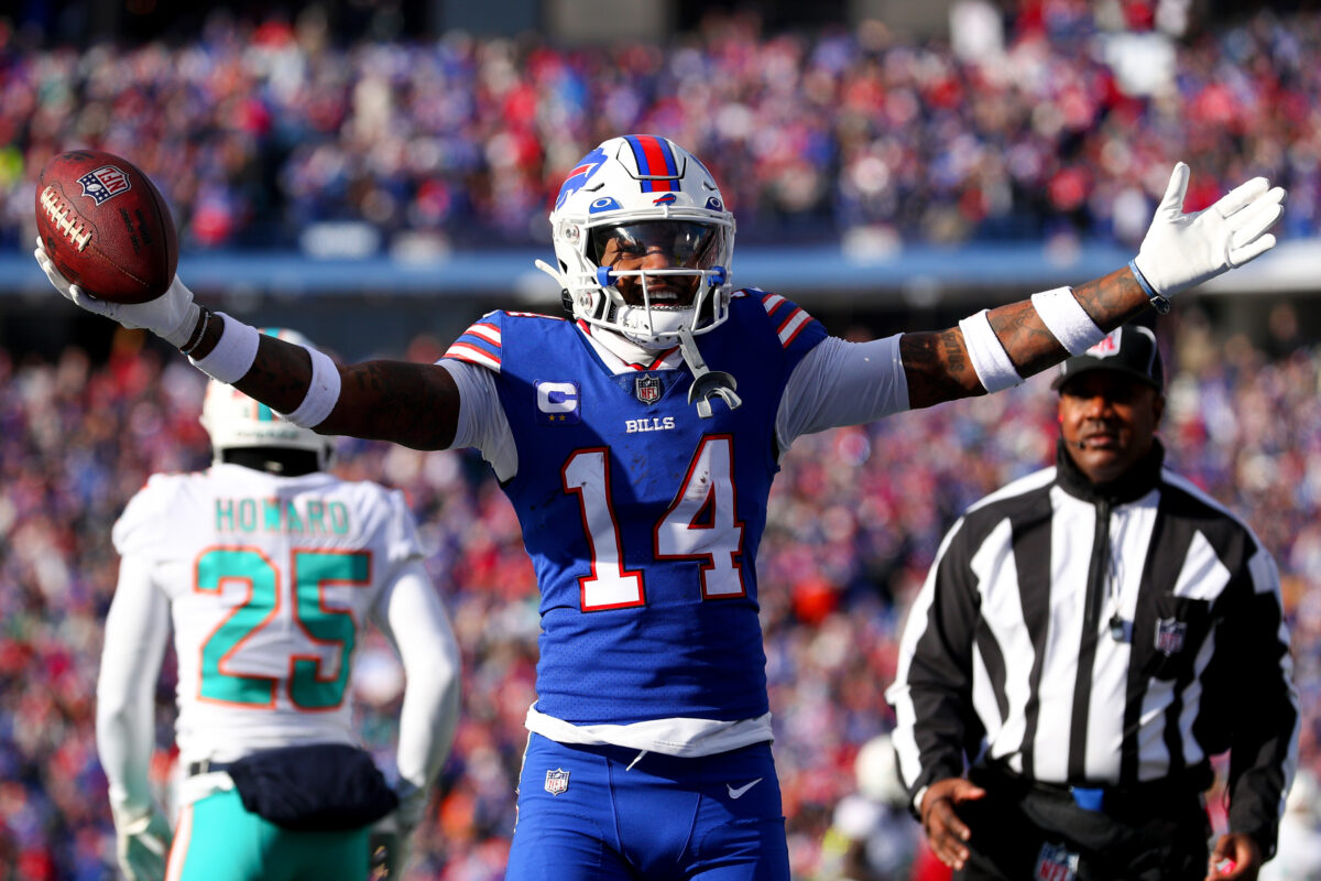 Report card: Bills top Dolphins in Wild Card, 34-31