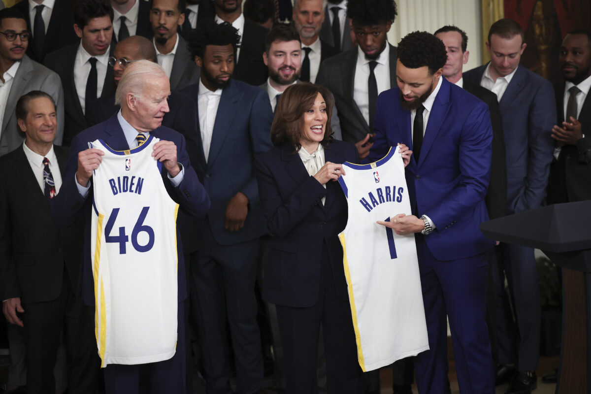 Warriors return to White House to honor 2022 NBA championship, meet President Joe Biden and Vice President Kamala Harris