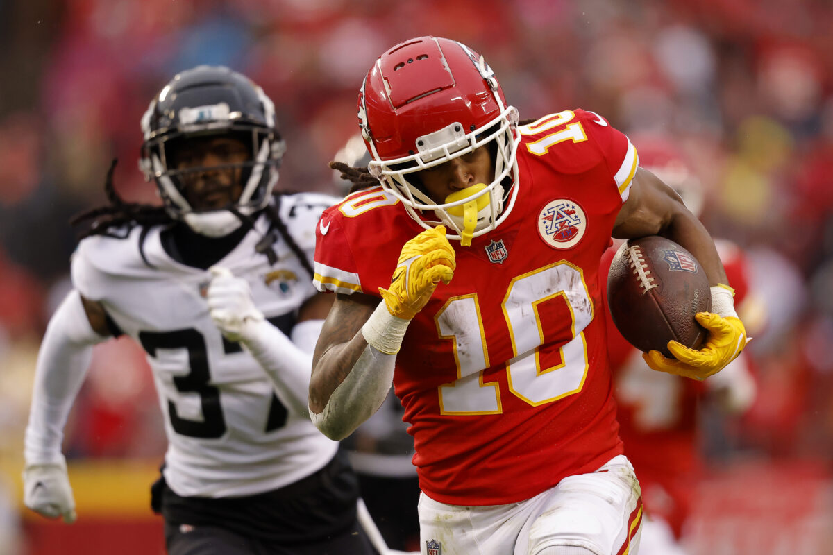 Chiefs rookies put on a show in playoff win vs. Jaguars