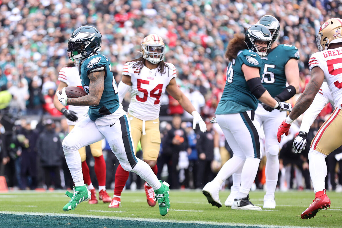 Eagles score TD after 49ers fail to challenge DeVonta Smith’s one-hand grab