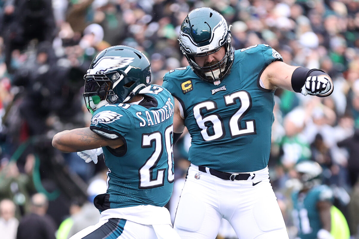Jason Kelce adds to Hall of Fame resume on Miles Sanders’ two first-half touchdowns