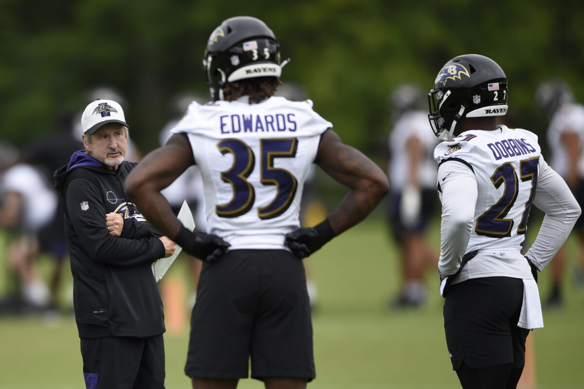 Ravens HC John Harbaugh admits RB Gus Edwards should have played more vs. Steelers